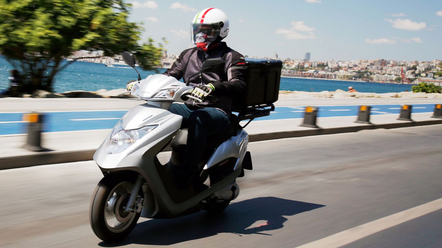 Sözleşme ve İmza İçin Gidiş-Dönüş Kurye Hizmeti